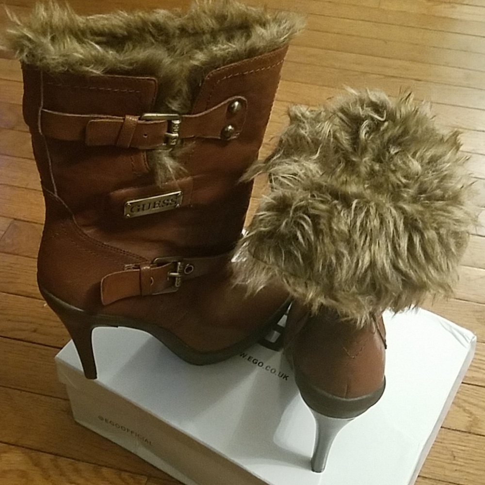 Boot - Picture 5 of 6